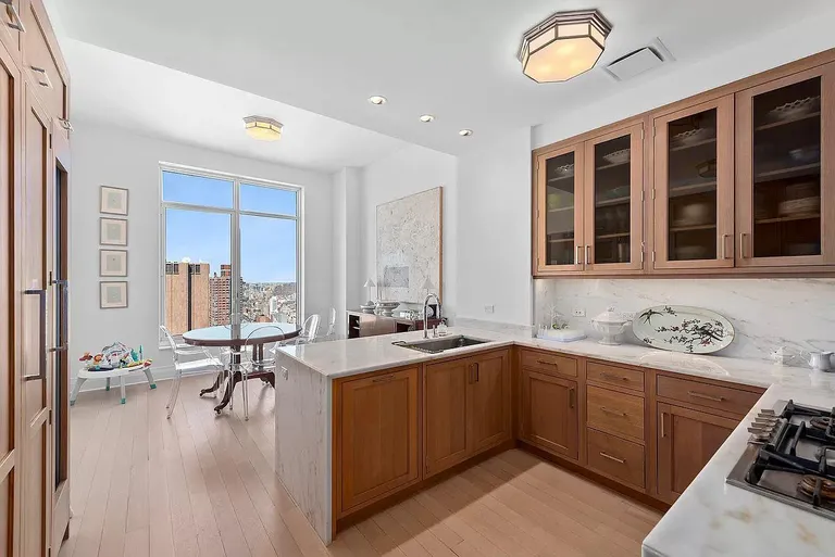 New York City Real Estate | View 30 Park Place, 47A | room 4 | View 5
