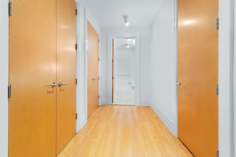 New York City Real Estate | View 30 Main Street, 3D | room 6 | View 7