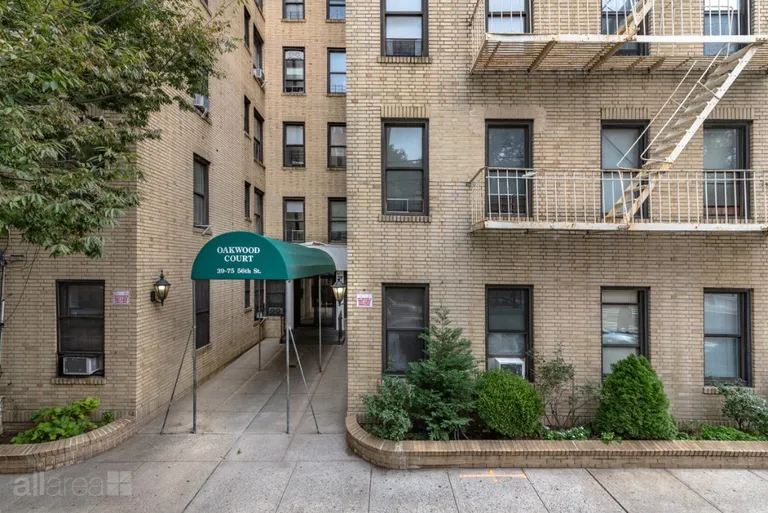 New York City Real Estate | View 39-75 56th Street, 2J | room 1 | View 2