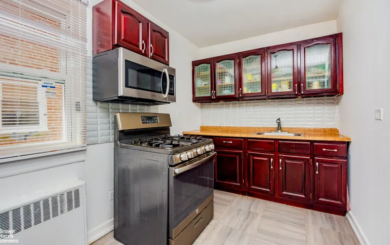 New York City Real Estate | View 439 West 263rd Street, 1 | room 4 | View 5