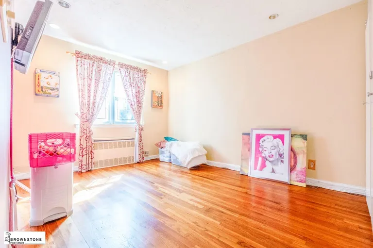 New York City Real Estate | View 8876 Bay 16th St., * | room 17 | View 18