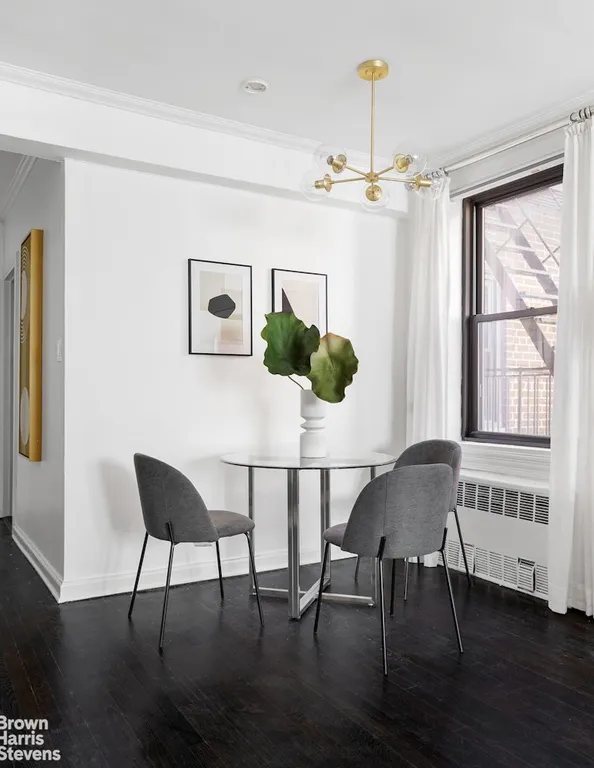 New York City Real Estate | View 100 West 12th Street, 5F | room 4 | View 5