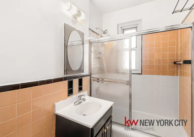 New York City Real Estate | View 63-109 Saunders Street, D11 | room 9 | View 10