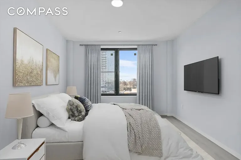 New York City Real Estate | View 2652 East 18th Street, 2A | room 4 | View 5
