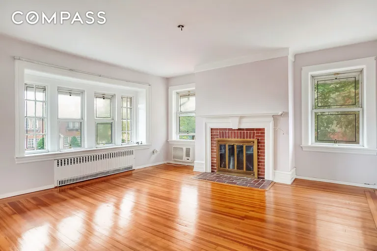 New York City Real Estate | View 268 Beaumont Street | room 7 | View 8