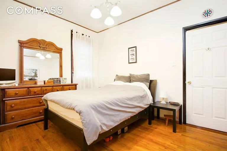 New York City Real Estate | View 1726 Gates Avenue | room 5 | View 6