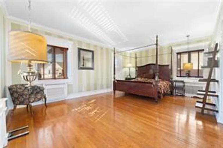New York City Real Estate | View 194 Falmouth Street, * | room 20 | View 21