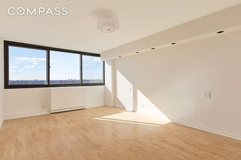 New York City Real Estate | View 2 Bay Club Drive, 15G | room 8 | View 9