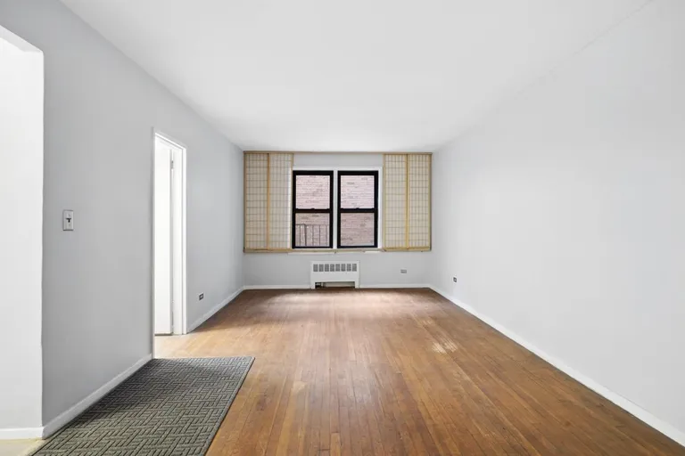 New York City Real Estate | View 143-36 Barclay Avenue, 3E | 1 Bath | View 1
