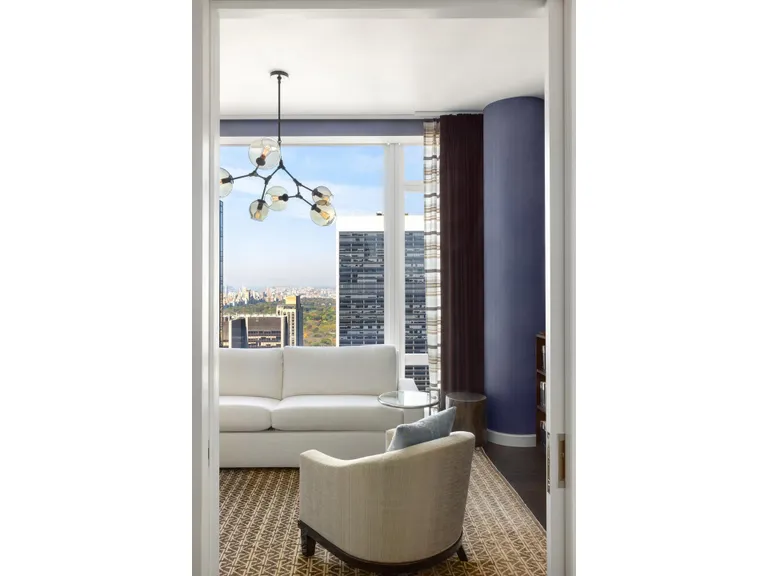 New York City Real Estate | View 20 West 53rd Street, 45A | room 5 | View 6