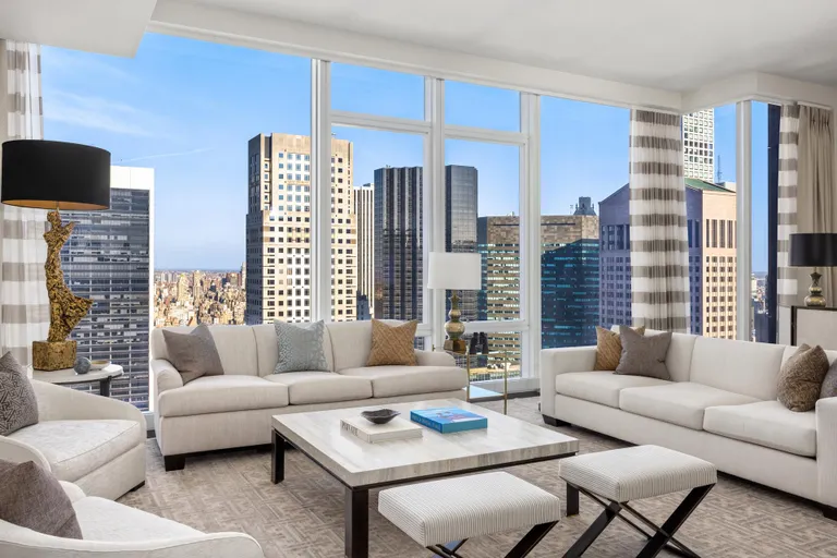 New York City Real Estate | View 20 West 53rd Street, 45A | room 2 | View 3