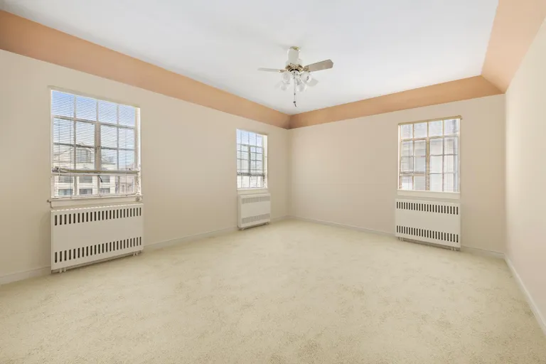 New York City Real Estate | View 158 Jaffray Street | room 12 | View 13