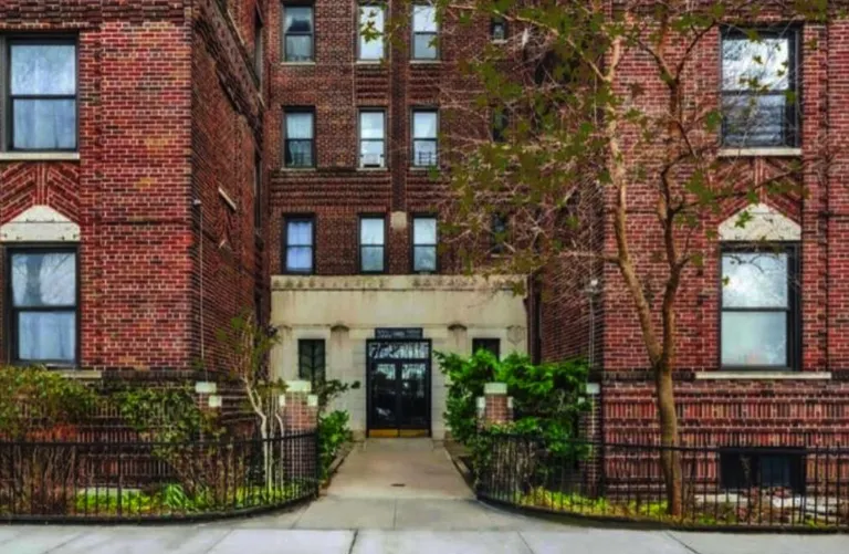New York City Real Estate | View 25 Parade Place, 3L | room 6 | View 7