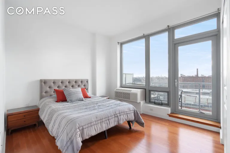 New York City Real Estate | View 5-49 Borden Avenue, 8G | room 4 | View 5