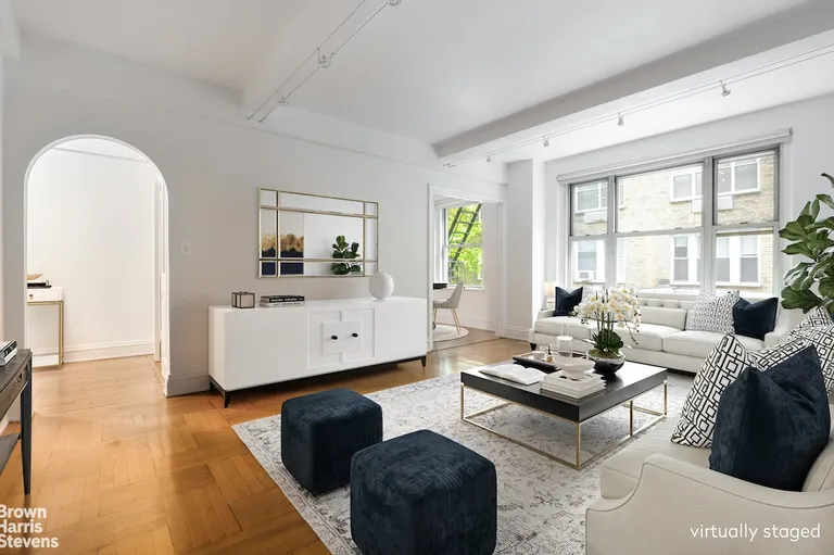 New York City Real Estate | View 60 Gramercy Park, 2H | 2 Beds, 2 Baths | View 1