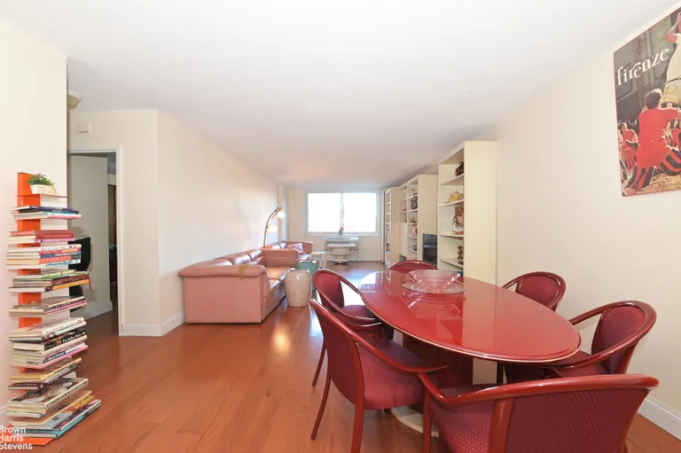 New York City Real Estate | View 118-17 Union Turnpike, 2F | room 4 | View 5