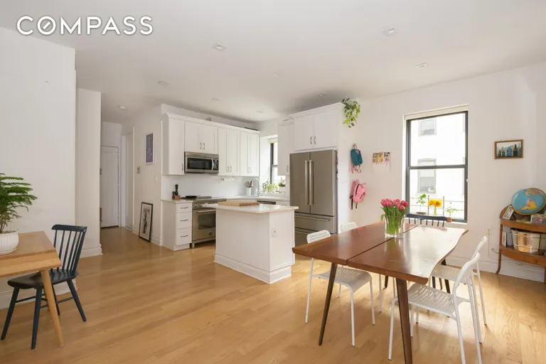 New York City Real Estate | View 61 Eastern Parkway, 4D | 3 Beds, 2 Baths | View 1