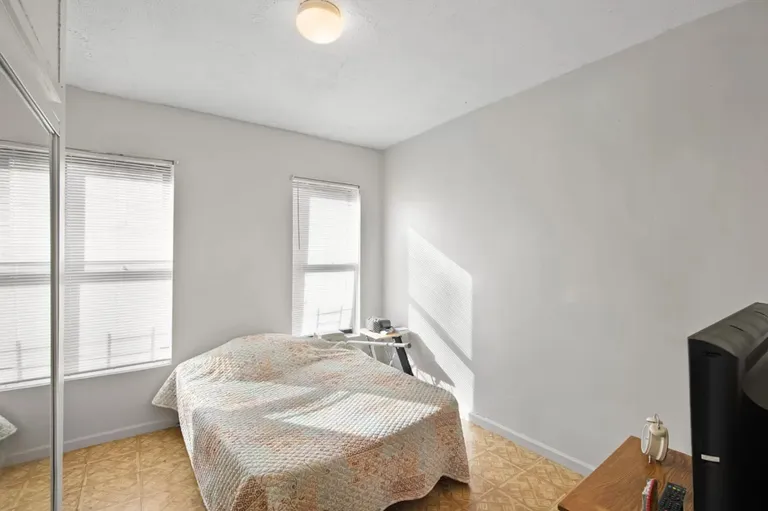 New York City Real Estate | View 414 61st Street, 4A | room 3 | View 4
