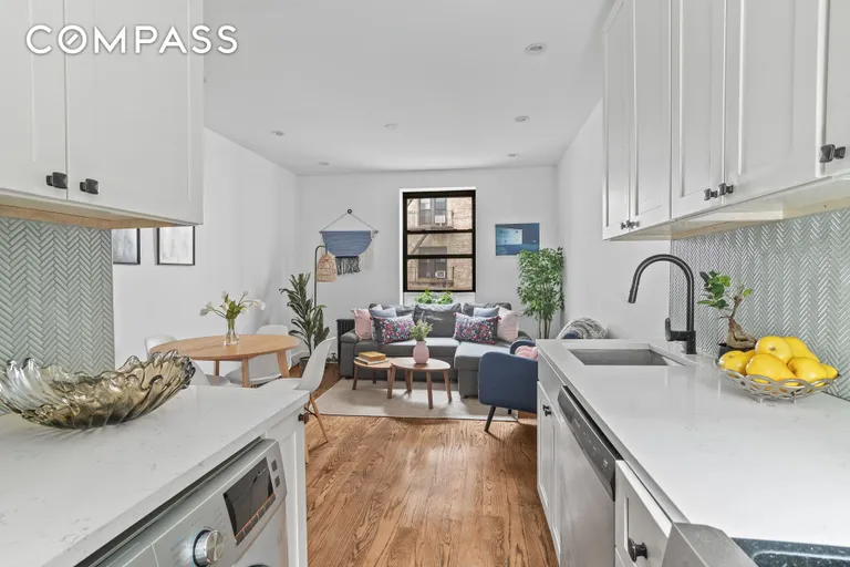 New York City Real Estate | View 17 East 17th Street, B5 | room 5 | View 6