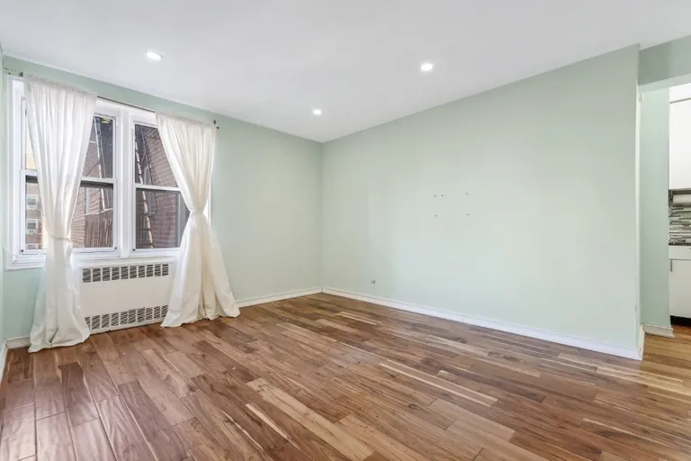 New York City Real Estate | View 88-10 35th Avenue, 4H | room 4 | View 5