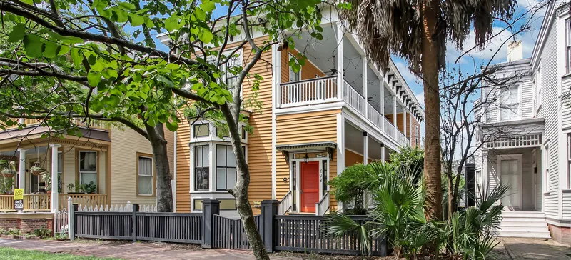 Find Luxury Real Estate in the Victorian District of Savannah | Corcoran Austin Hill Realty