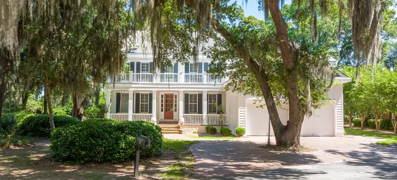 Find Luxury Real Estate in South Harbor | Corcoran Austin Hill Realty