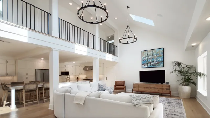 Find Luxury Real Estate in Franklin | Corcoran Reverie