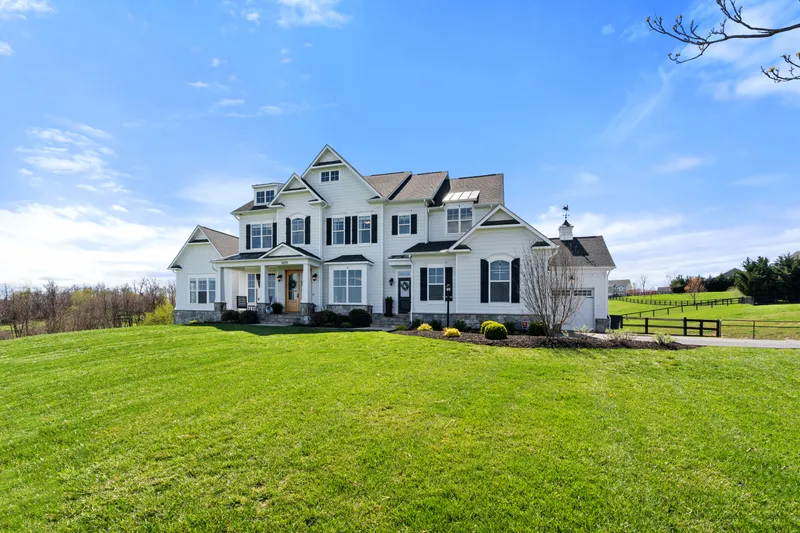 Find Luxury Real Estate in Purcellville | Corcoran McEnearney