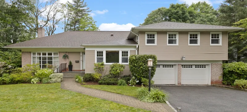 Find Luxury Real Estate in Scarsdale | Corcoran Legends Realty