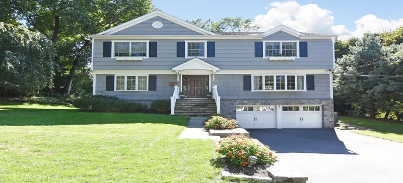 Find Luxury Real Estate in Irvington | Corcoran Legends Realty