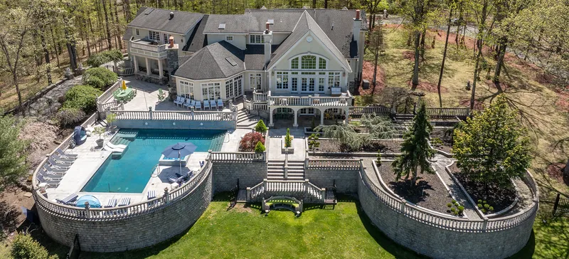 Find Luxury Real Estate in Blauvelt | Corcoran Baer & McIntosh