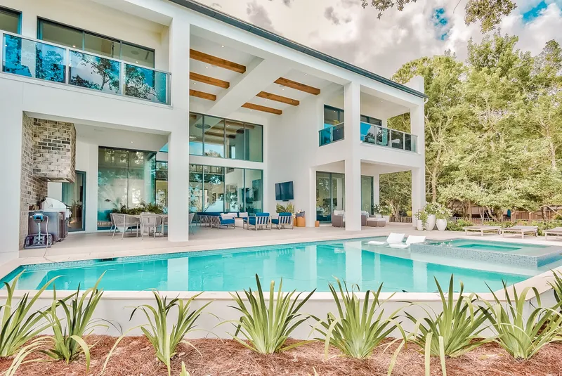 Find Luxury Real Estate in Northwest Florida | Corcoran Reverie