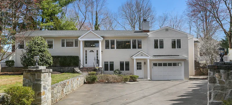 Find Luxury Real Estate in Cos Cob | Corcoran Centric Realty