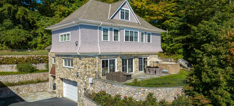 Find Luxury Real Estate in Cos Cob | Corcoran Centric Realty