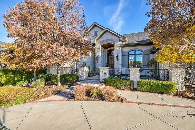 Find Luxury Real Estate in the Littleton Neighborhood | The Corcoran Group
