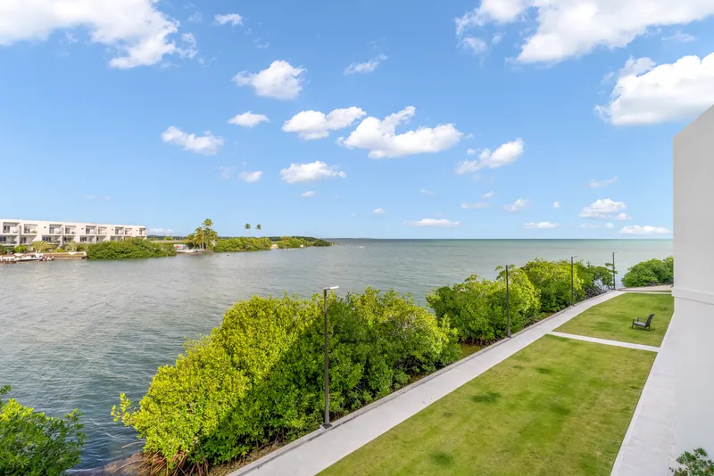 Find Luxury Real Estate in The Cayman Islands | Corcoran Cayman Islands