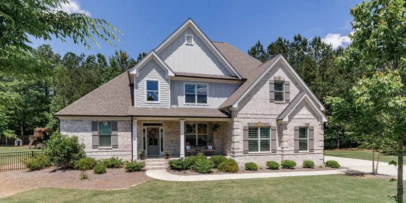 Find Luxury Real Estate in Athens | Corcoran Classic Living 