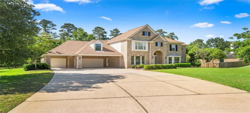 Find Luxury Real Estate in The Woodlands | Corcoran Ferester Realty 
