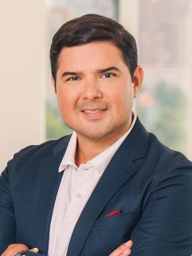 Adrian Noriega | Licensed Associate RE Broker | Corcoran