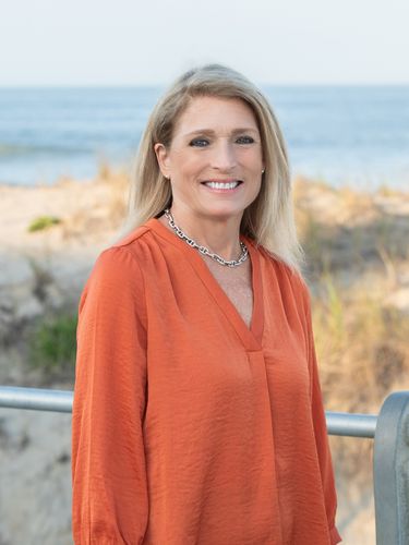 Susan Bitter | Licensed RE Agent | Corcoran