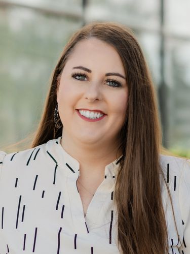 Maegan Garland | Admin Manager | Corcoran